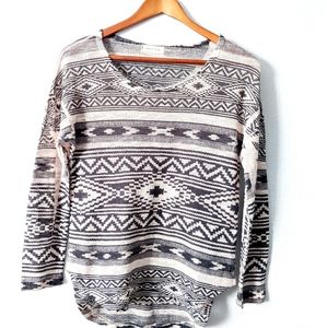 Knit tribal print top